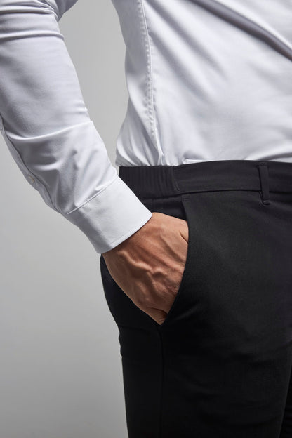 Athletic Fit Essential Pants in Black