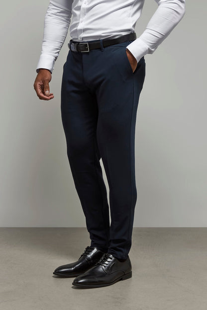 Athletic Fit Essential Pants in Navy
