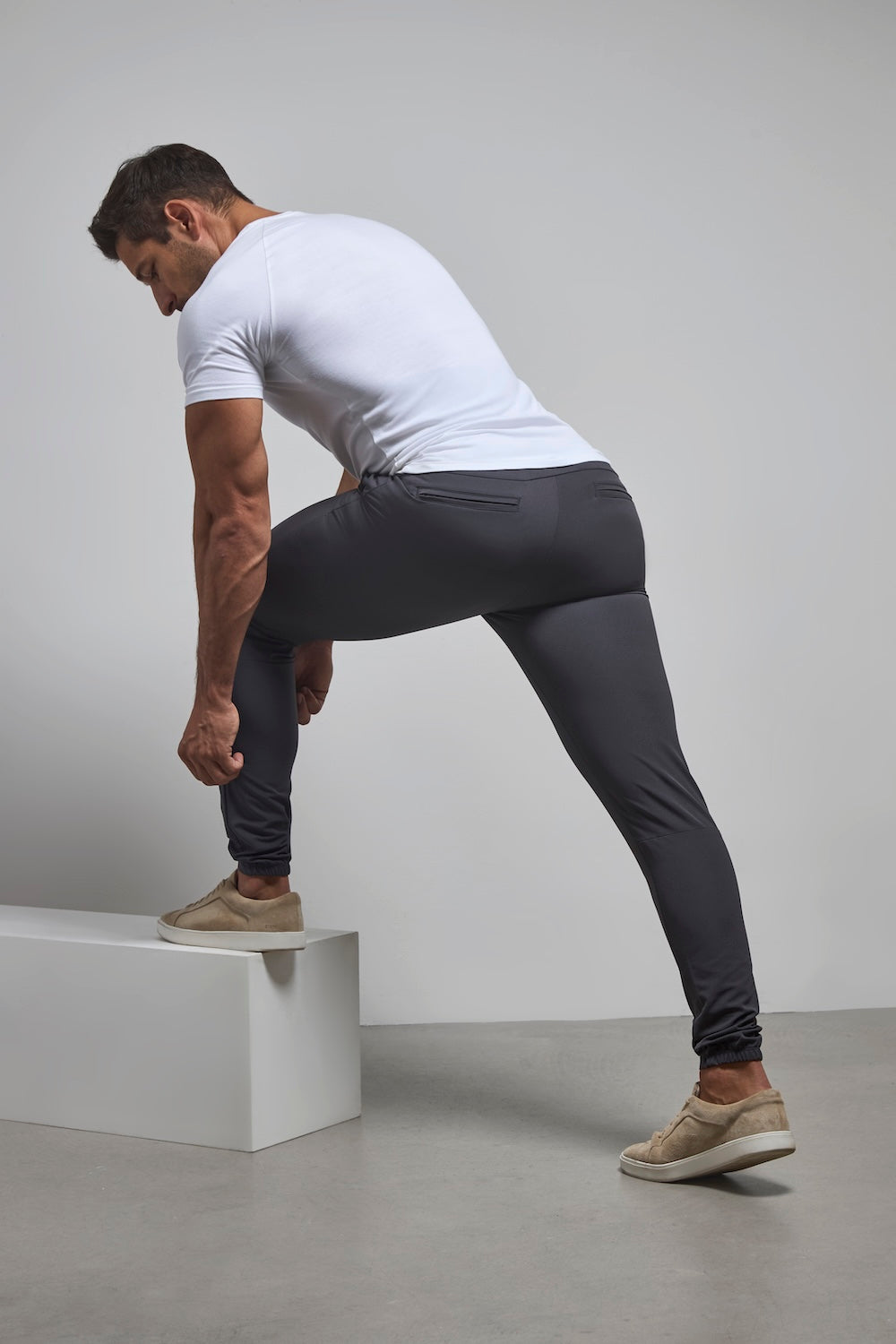 Everyday Tech Pants in Graphite