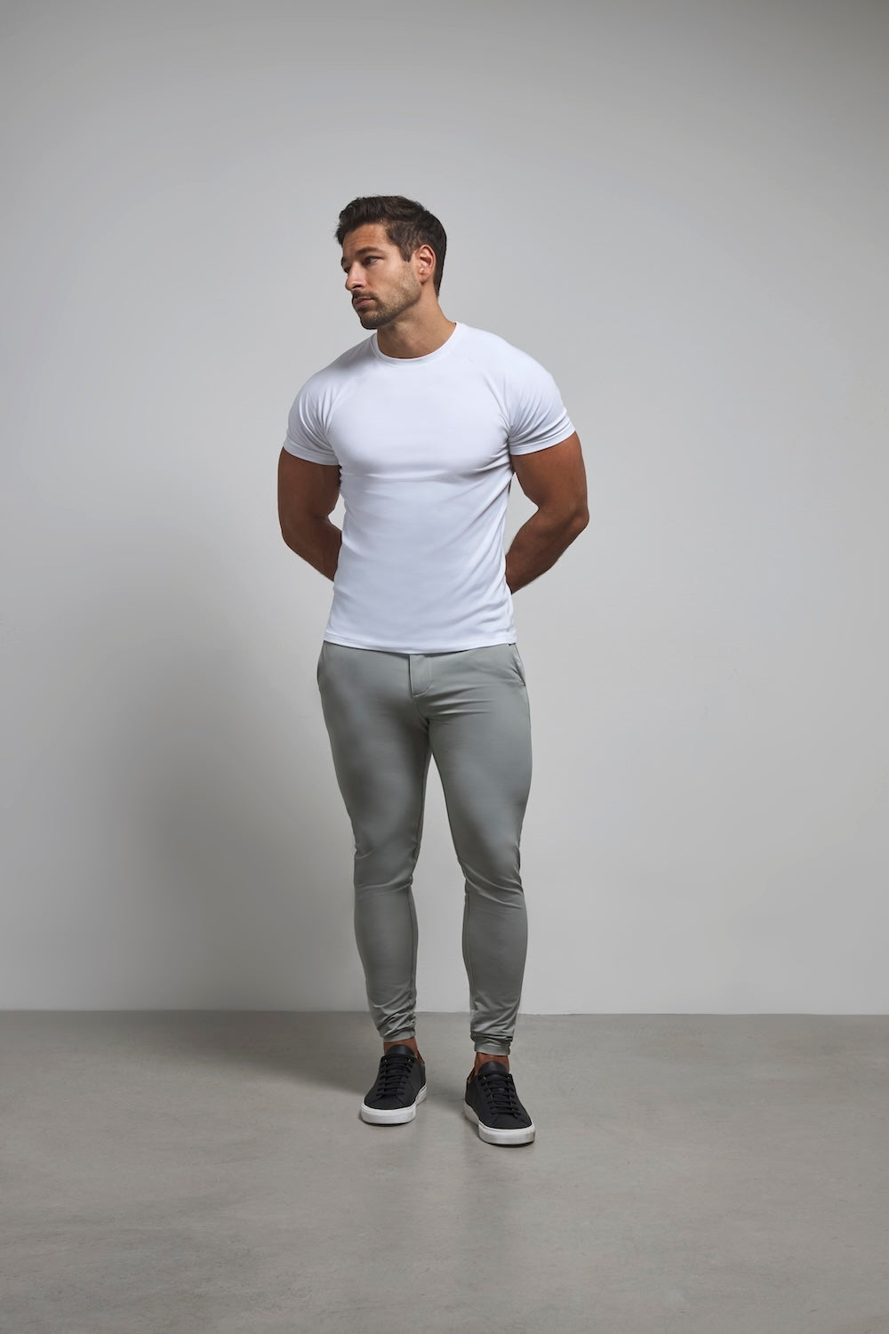 Everyday Tech Pants in Soft Grey