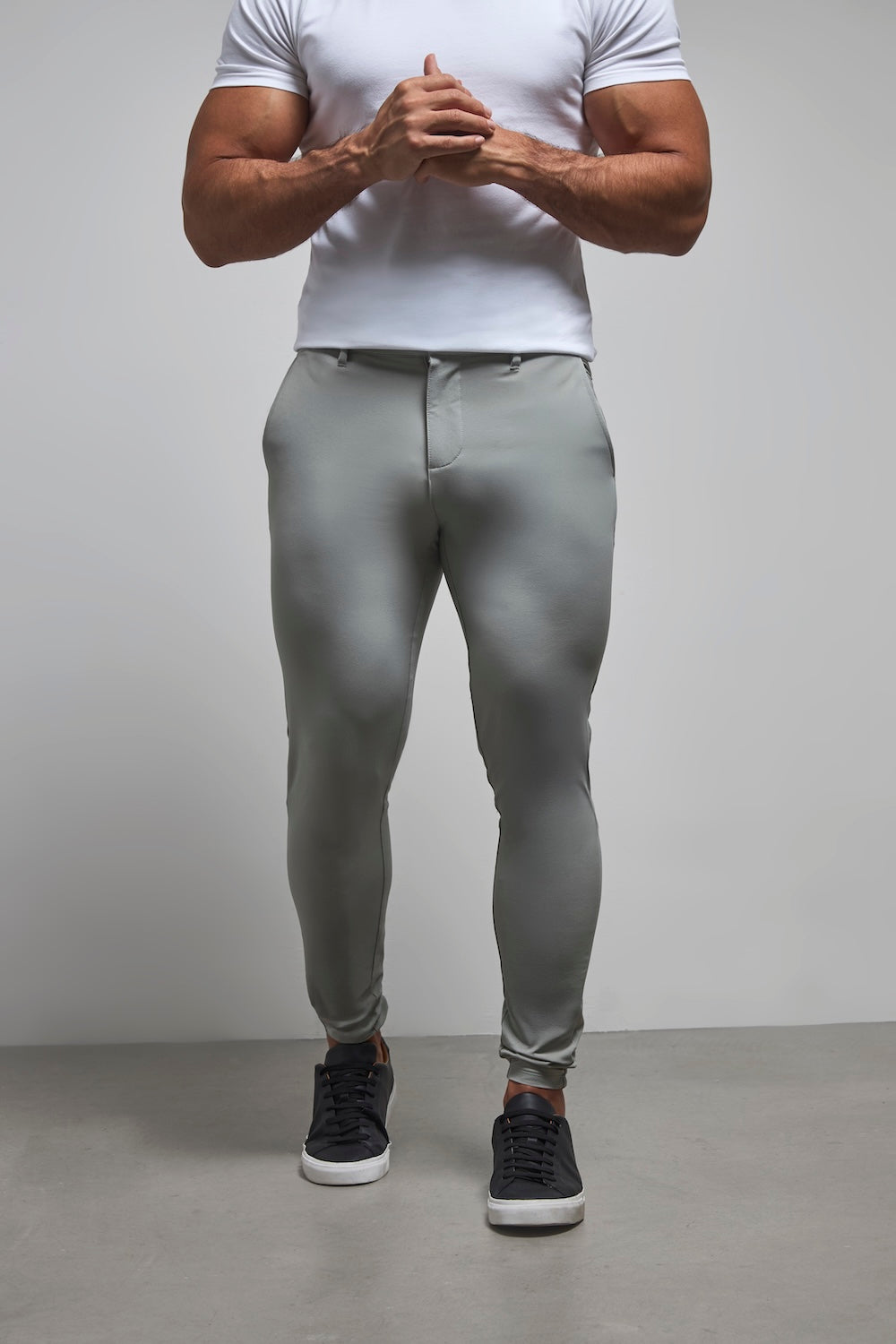Everyday Tech Pants in Soft Grey
