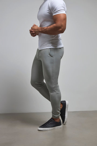 Everyday Tech Pants in Soft Grey
