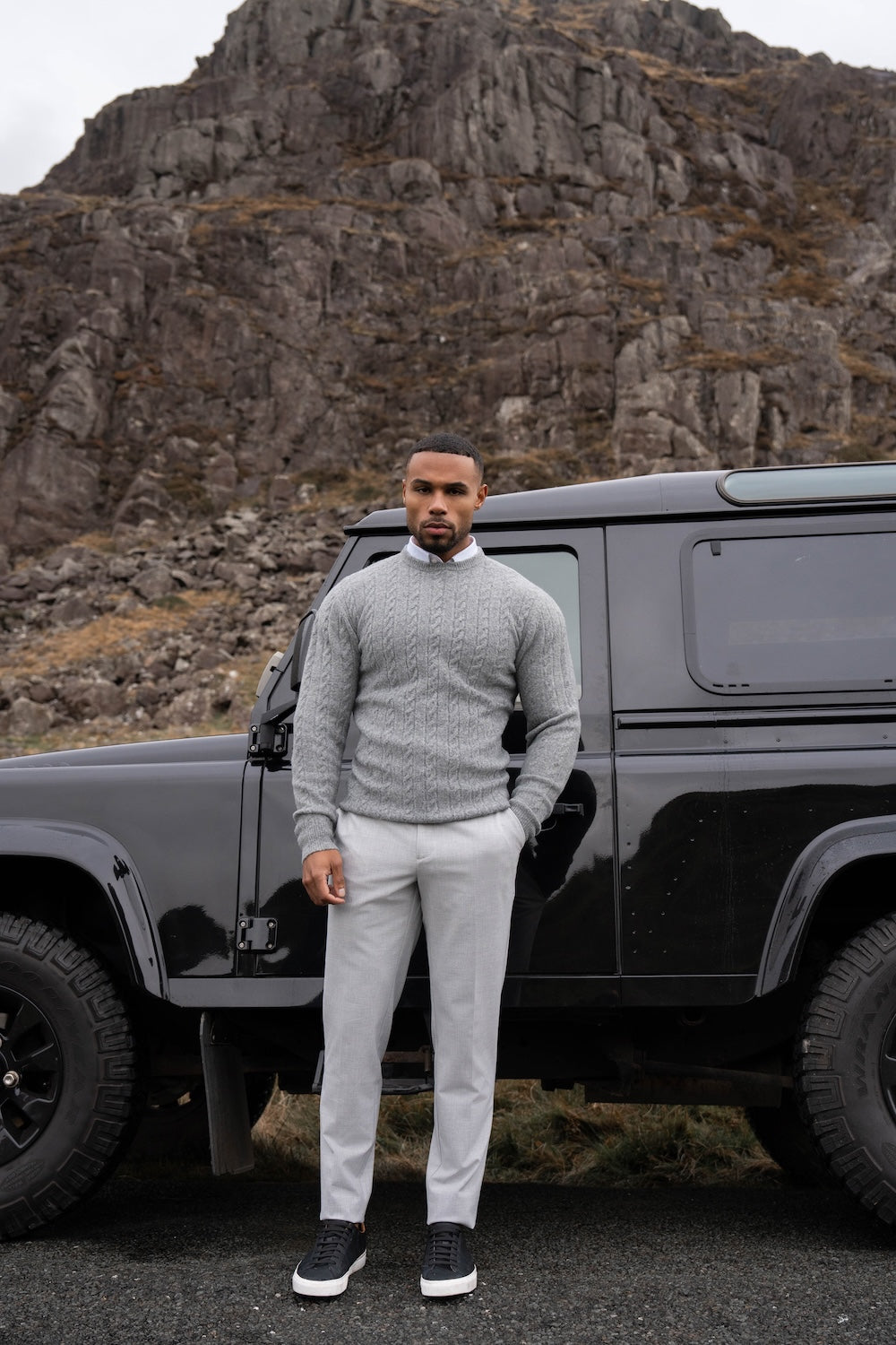 Soft Cable Crew Neck Sweater in Mid Grey