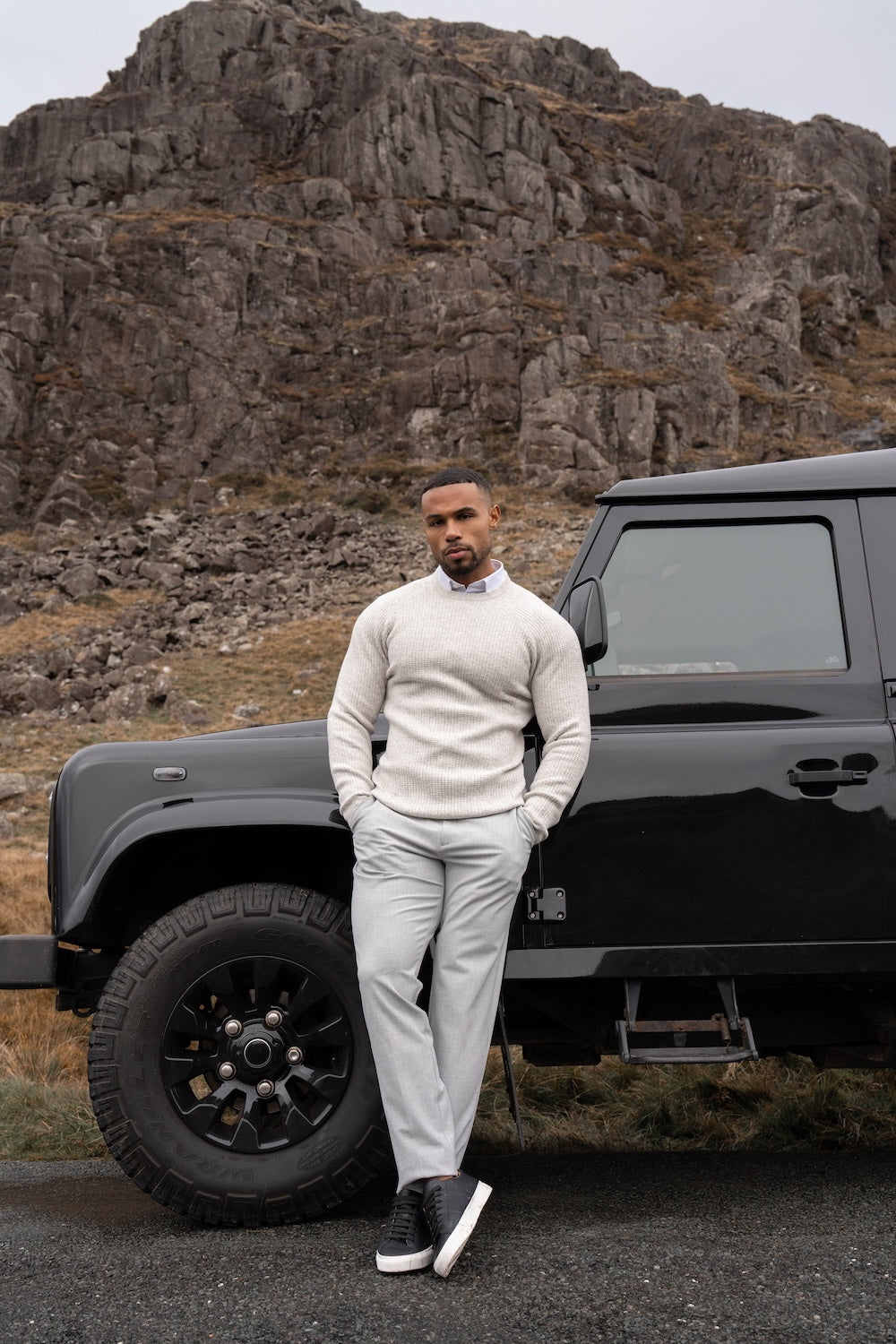 Fisherman Crew Neck Sweater in Soft Grey